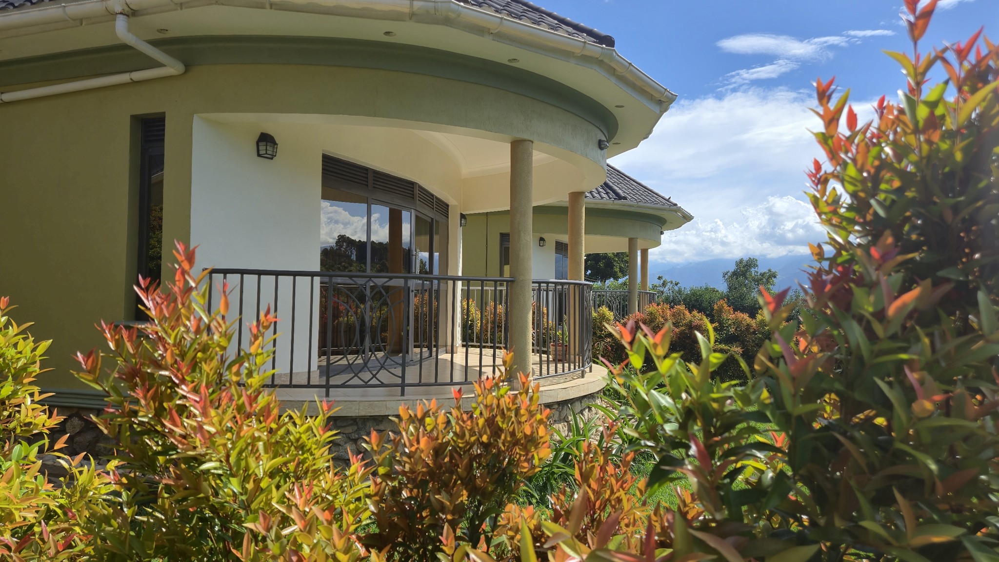 Hotel restaurant